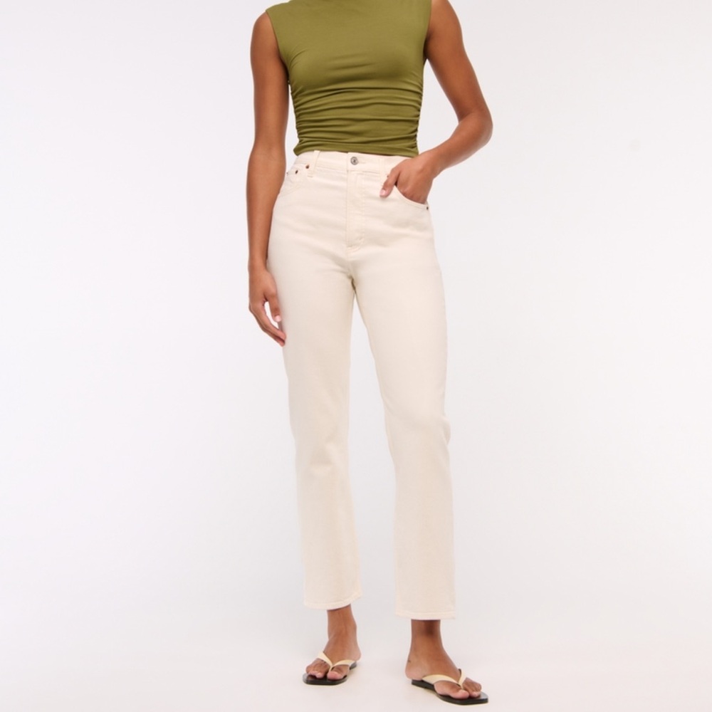 Abercrombie & Fitch White Ankle Straight Ultra-High Rise Jeans- Curve Love 27/4R